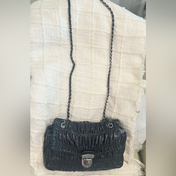 Authentic PRADA Gaufre leather Double Chain bag - Picture 3 of 16